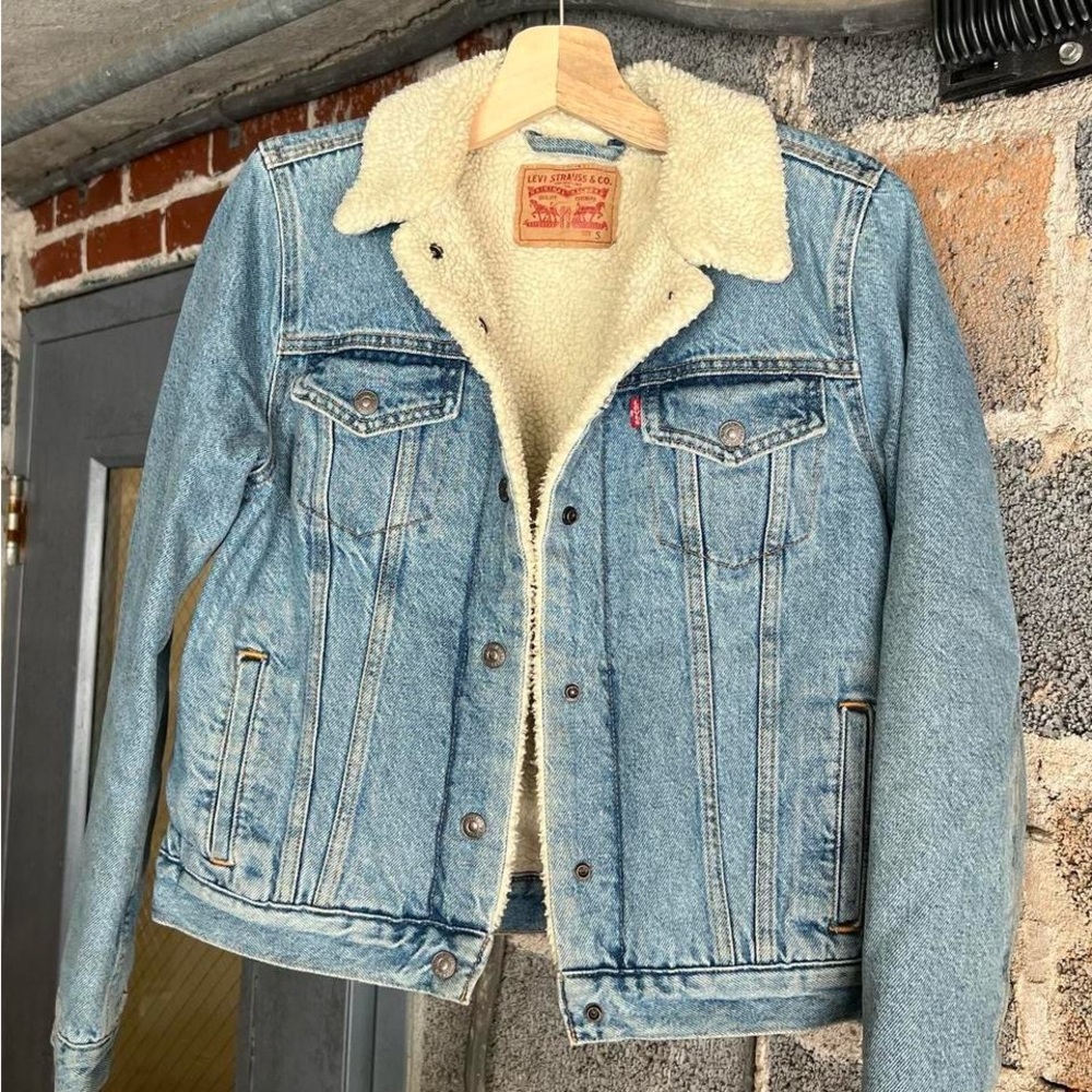Levi’s Denim Sherpa-Lined Jacket - image 4